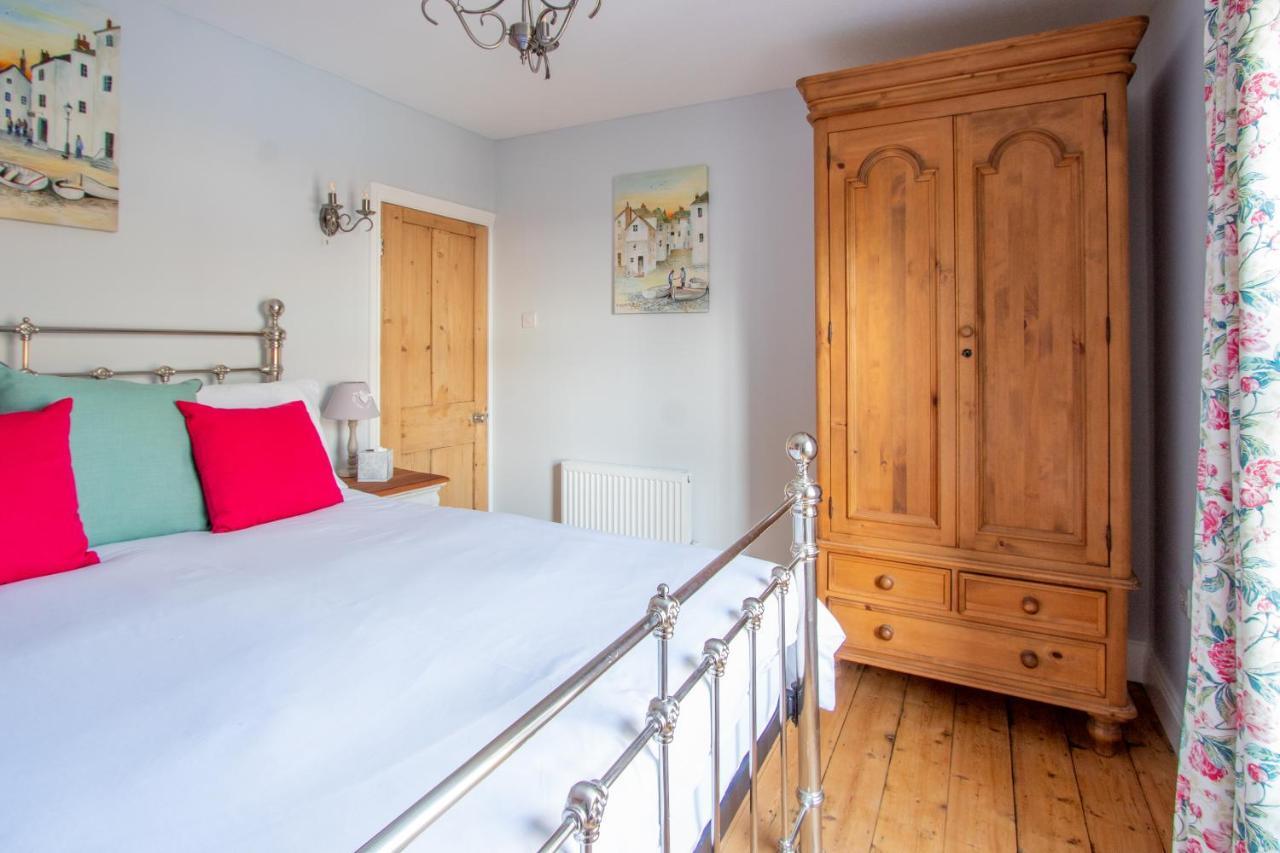 Villa Stylish Town Centre House With Garden And Parking Opposite Bury St. Edmunds Exterior foto